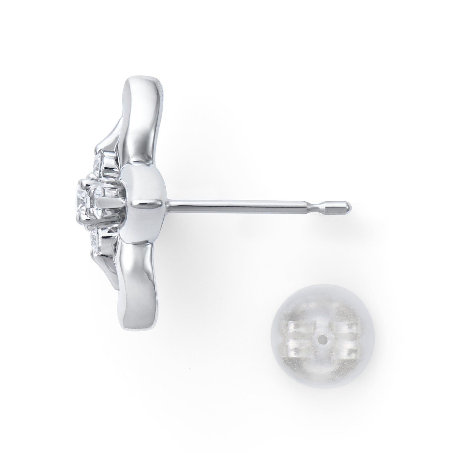 フロリアード プラチナ ダイヤモンドピアス