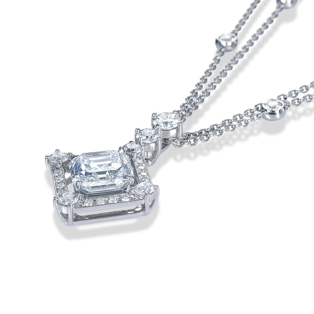 ロイヤル・アッシャー・カット ダイヤモンド ペンダント│ロイヤルアッシャー