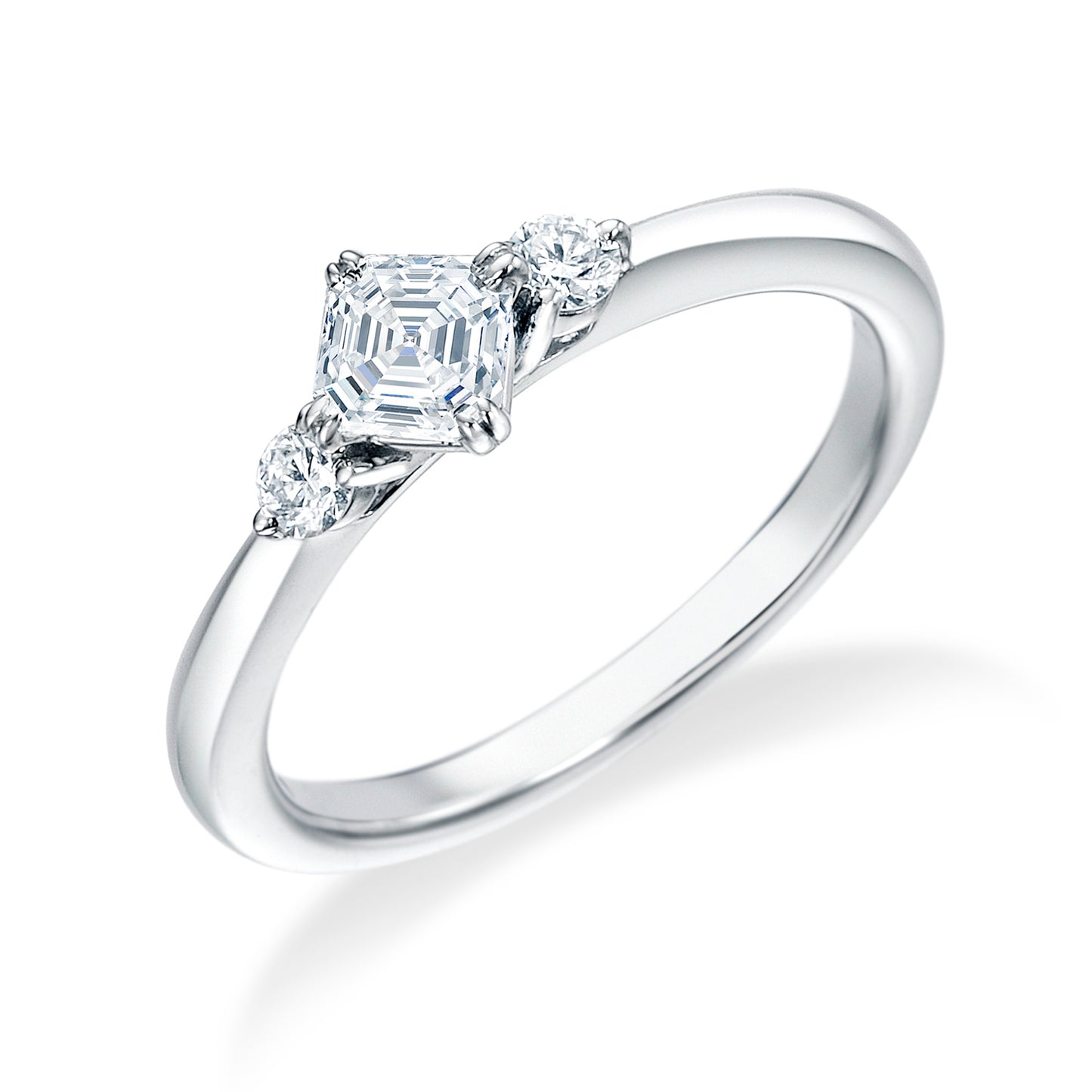 ロイヤル・アッシャー・カット プラチナ ダイヤモンドリング│ロイヤルアッシャー