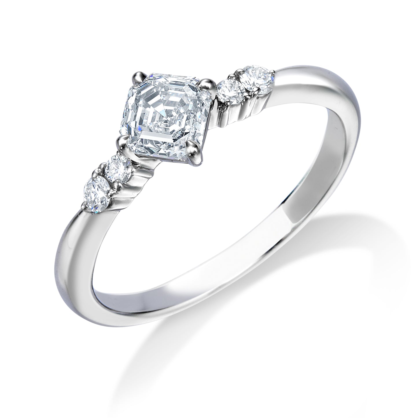 ロイヤル・アッシャー・カット プラチナ ダイヤモンドリング│ロイヤルアッシャー